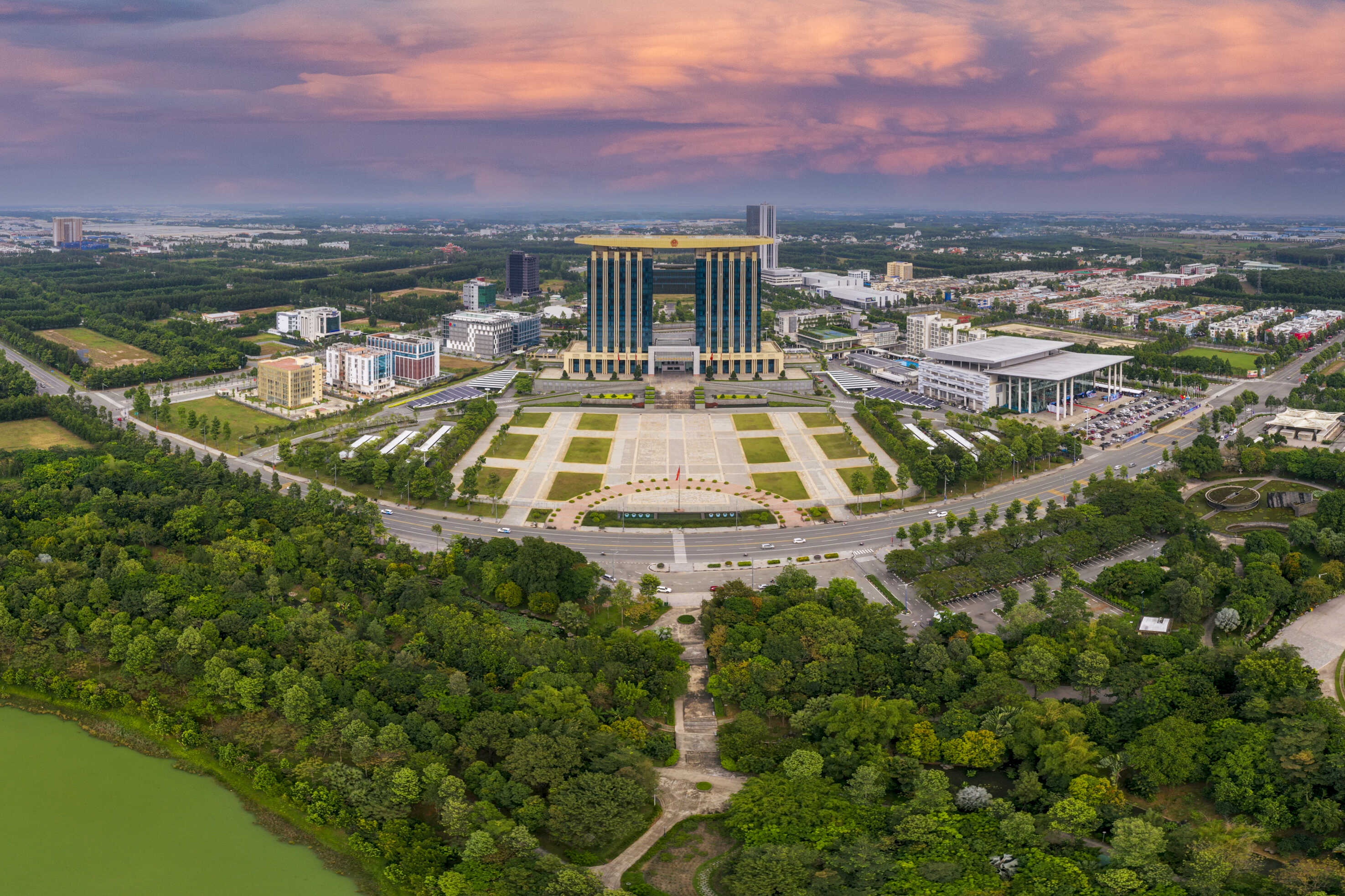 doanh nghiệp Bình Dương ảnh 3 Bình Dương cùng doanh nghiệp tháo gỡ khó khăn