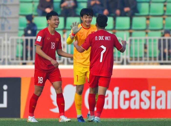 U20 Việt Nam - U20 Qatar: Giành vé tứ kết sớm